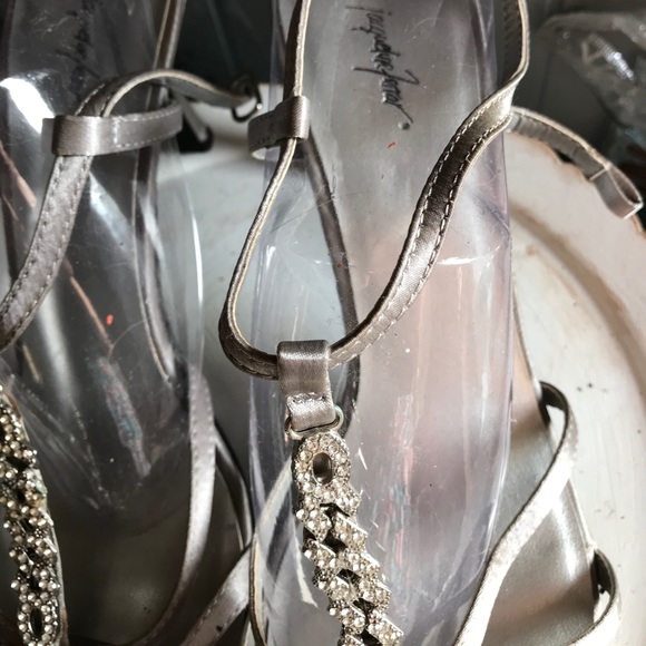 SATIN SILVER 4 INCH HEELS RHINESTONE STRAP FRONT - Picture 5 of 13